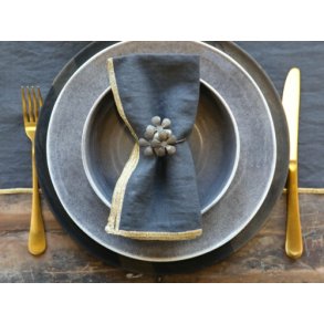 Servietring m/blomst - antique messing 