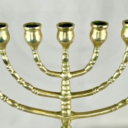 Kirkestage (Menorah) - 7-armet lysestage (Nr.1)