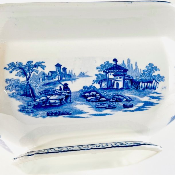 Terrin med l�g - Landscape, Adams Est. 1657 