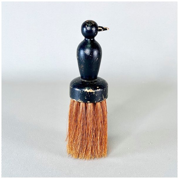 Antik kldesbrste med lille fugl