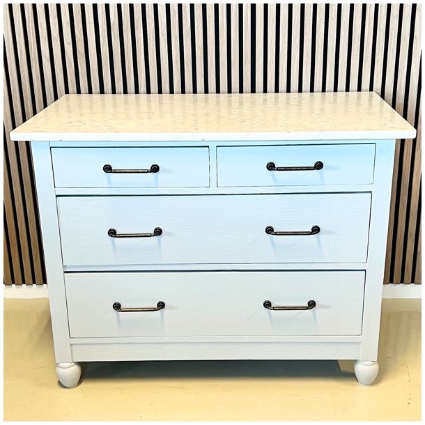 Kommode med marmortop