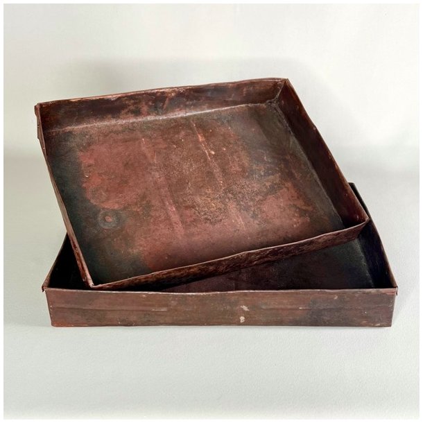 Rustik bakke i genbrugsjern