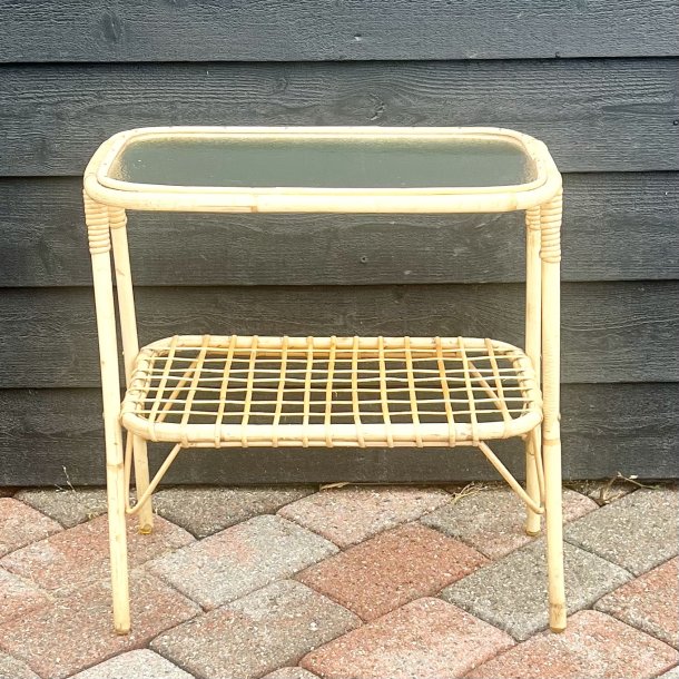 Bambus bord m/hylde og glasplade