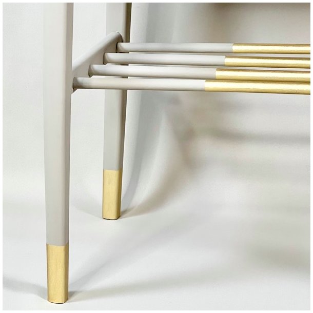 Bord med hylde - SOLGT