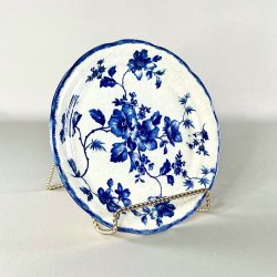 Tallerken/lille fad med bl� blomster