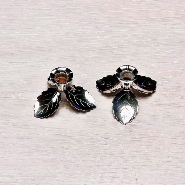 Bladformet lysestage i slv til kertelys