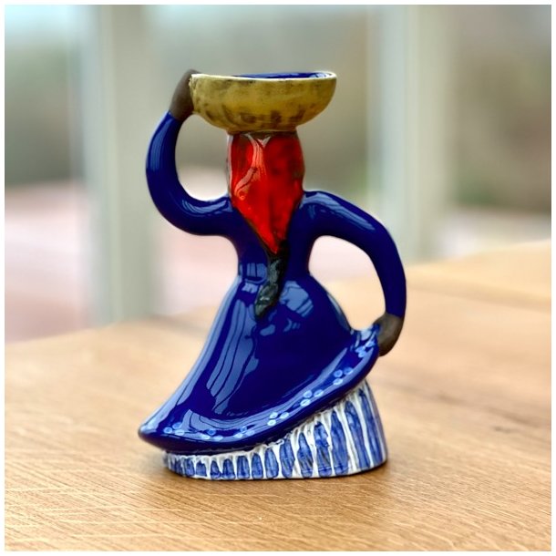 Kvindefigur i keramik - Ulla Skogh