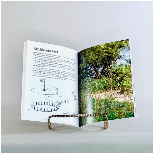 Pileflet i haven - Gie Simonsen