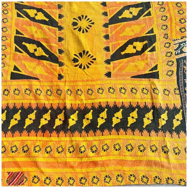 Sari Kantha vintage tppe - gul/sort (140x200)