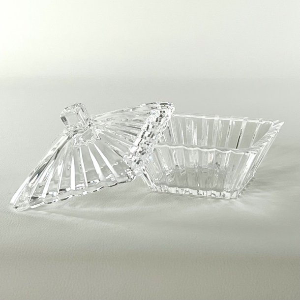 Bonbonniere - firkantet med riller