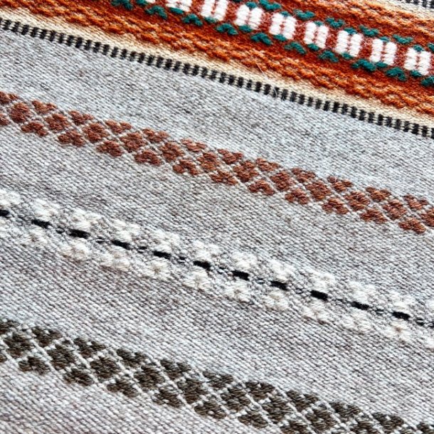 Hndvvet lber - gyldne farver (ca. 50x140)