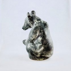 Johgus Bjrn - siddende, stor