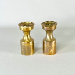 Messing lysestager - Boyes Metalkunst, patinerede