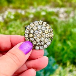 Broche - rund m/sm� sten