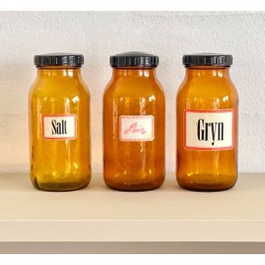 Apotekerglas med label - ravfarvet glas