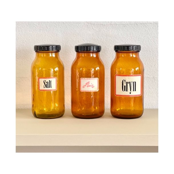 Apotekerglas med label - ravfarvet glas