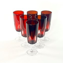 Franske champagneglas, rubinr�d krystal H15 