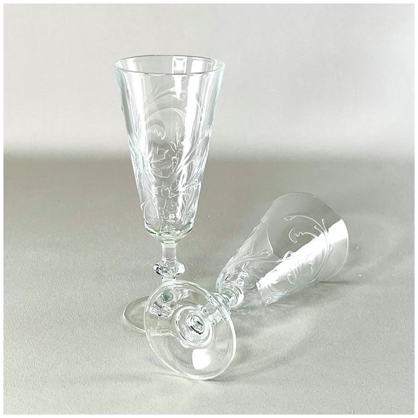 Champagneglas med mnster 