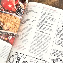 Christmas Book 3 - Gooseberry Patch 