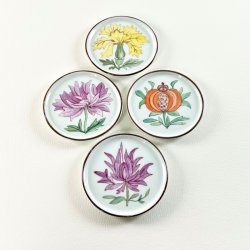 Kuverttallerken (4 stk samlet) m/blomster �8,5 