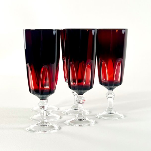 Franske champagneglas, rubinr�d krystal H15 