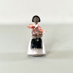 Elsi Bourelius kvindefigur i keramik - lille, lysebrun