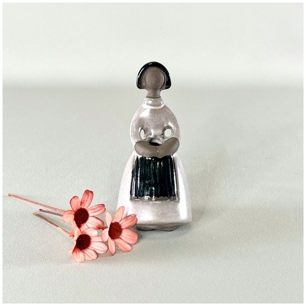 Elsi Bourelius kvindefigur i keramik - lille, lysebrun