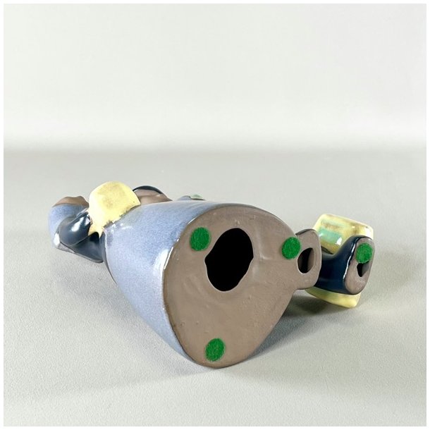 Elsi Bourelius figur i keramik - Udvandrerne  