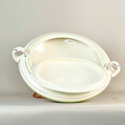 Terrin med lg - Empire, England