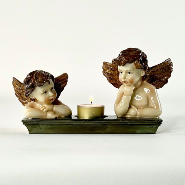 Fyrfadsstage med engle