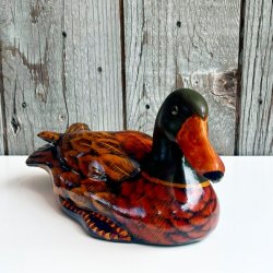 Andefigur - stor, brunlig