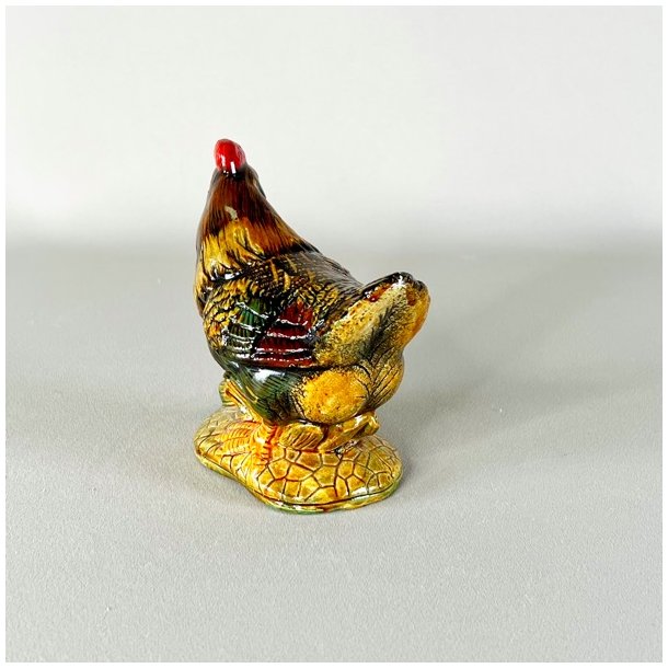 Hane - figur i keramik 