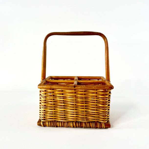 Firkantet kurv med 4 rum - 18 x 18 cm 