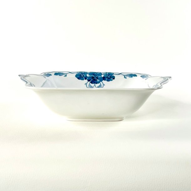 Villeroy &amp; Boch serveringssk�l Stiefm�tterchen 