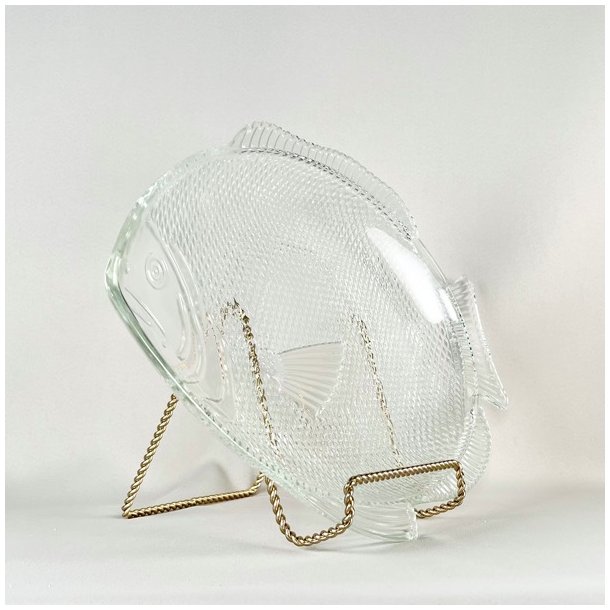 Fiskefad og fisketallerkener