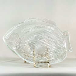 Fiskefad og fisketallerkener