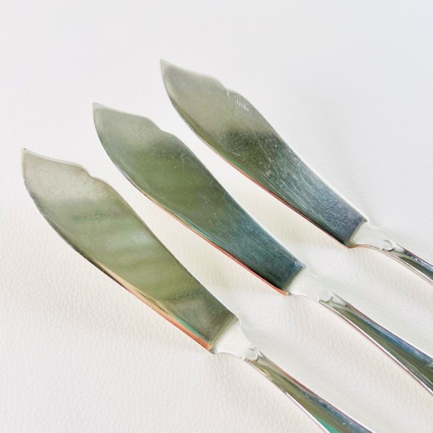 Fiskeknive (14 stk samlet) - fors�lvede 