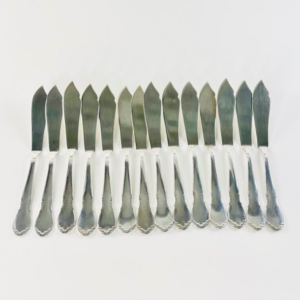 Fiskeknive (14 stk samlet) - fors�lvede 