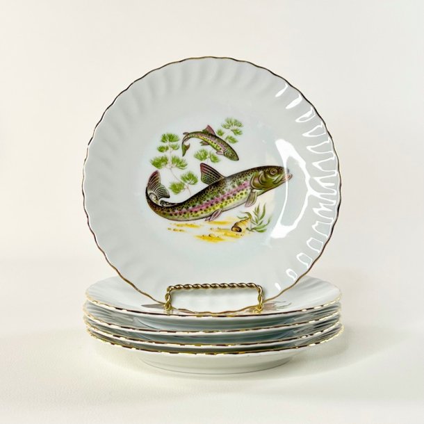 Fisketallerkener (5 stk samlet) - med gylden blondekant