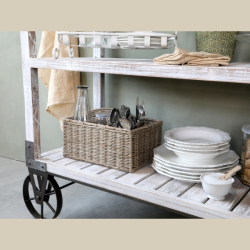 Kurv i flet med 4 rum