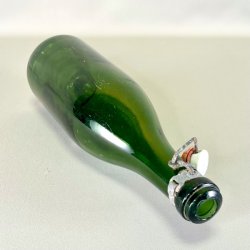 Gamle flasker m/patentlg