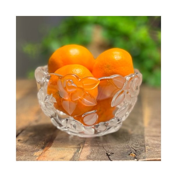 Glasskl med frostede roser 