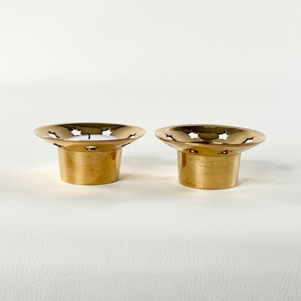 Fyrfadsstager i messing (s�t a' 2 stk samlet) - lige bund og kant