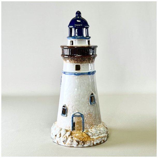 Stort fyrtrn i keramik 