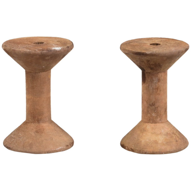 Gamle trd trisser i tr (st a' 4 stk) 