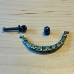 Mbelgreb - patineret messing, hngende skuffegreb (genbrug - 3 stk samlet)