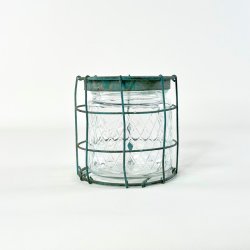 Glas i metalnet