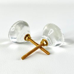 M�belknop - glas, rund m/prikket kant