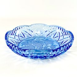 Glasfad - bl�t m/blondekant og frugtmotiv, �25 cm