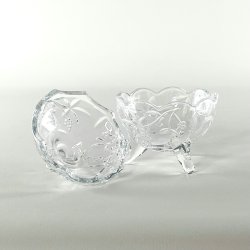 Bonbonniere - rund m/blomster og blade p lg